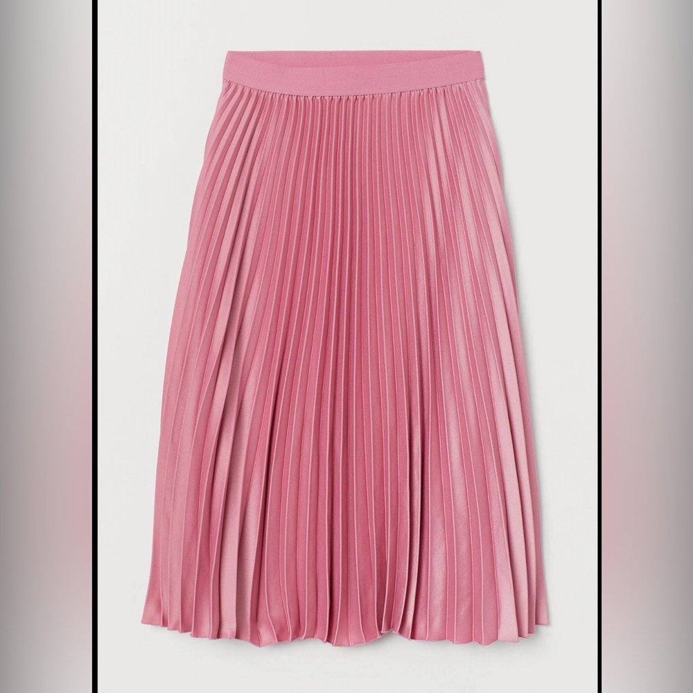 Elegant Pink Pleated Skirt